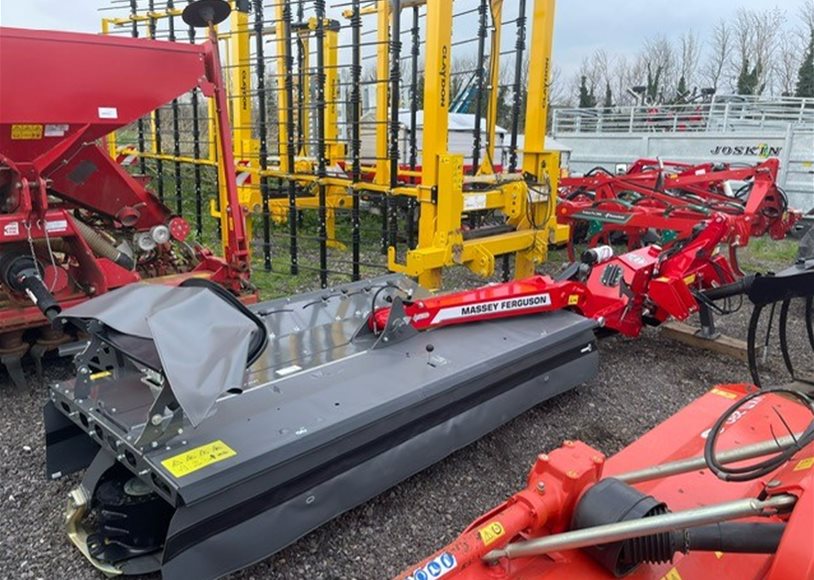 Massey Ferguson DM316 Mower