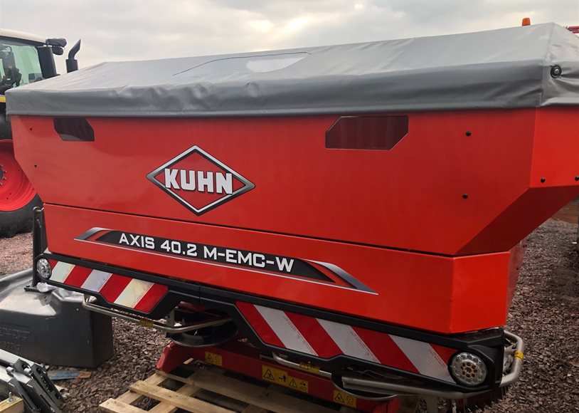 Kuhn AXIS 40.2M Broadcaster