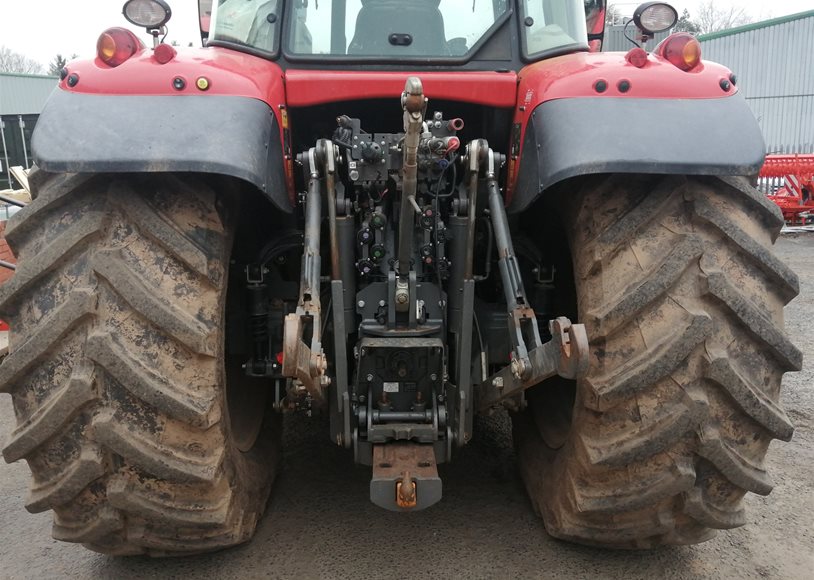 Massey Ferguson 7718EFD6 Tractor