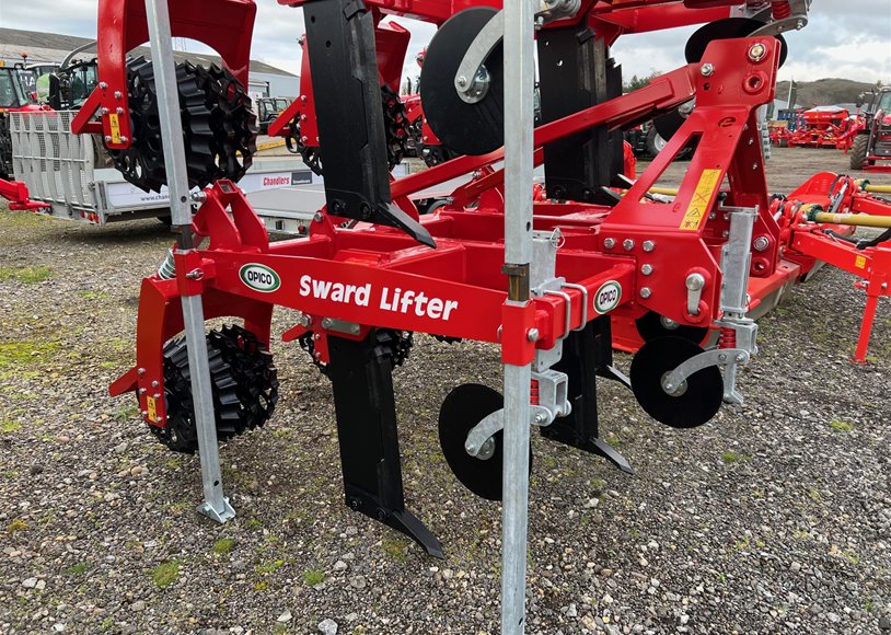 Opico 2.7M Sward Lifter