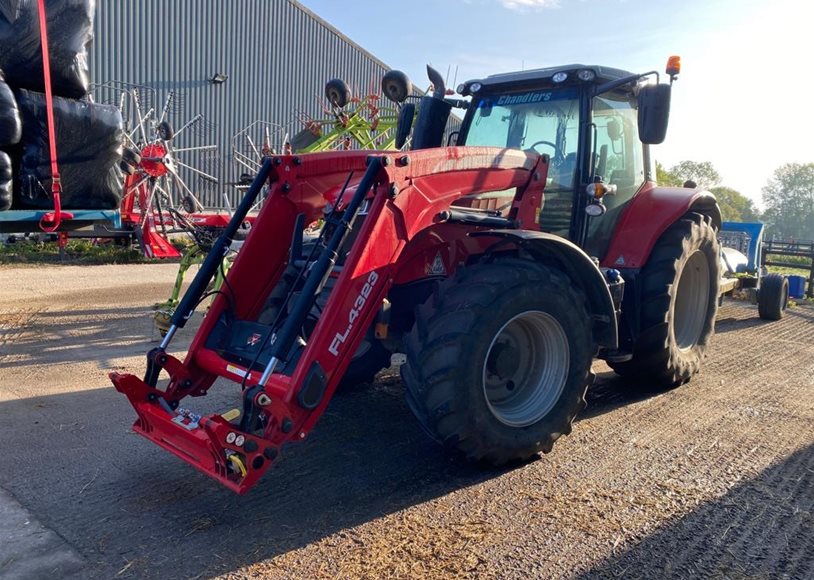 Massey Ferguson 7715SESD6 Tractor