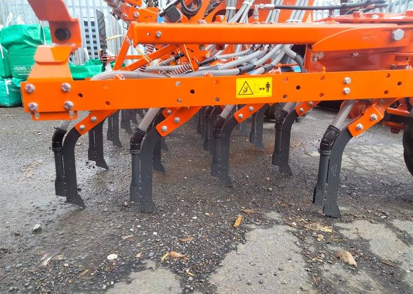 Kuhn MEGANT602R Drill