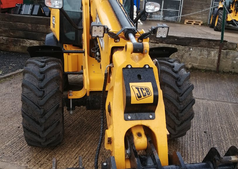 Jcb TM220 Handler