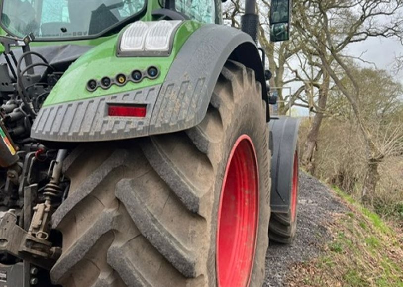 Fendt 942 Tractor