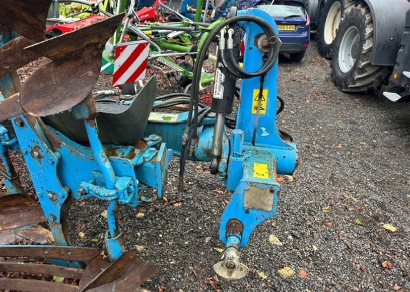 Lemken OPAL 120 Plough