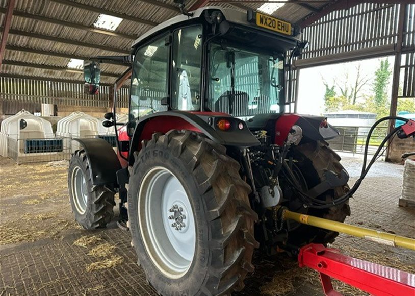 Massey Ferguson 6713 CAB Tractor