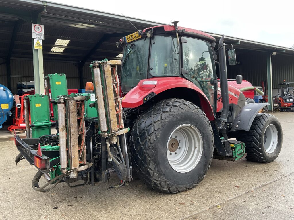 CASE IH 95U FARMALL WITH RANSOMES HYDRAULIC 5/7 MK IV GANG MOWER