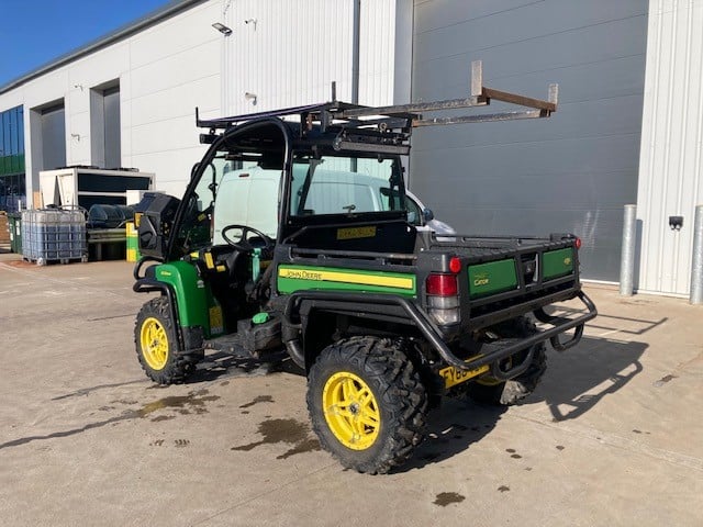 John Deere XUV855M Gator