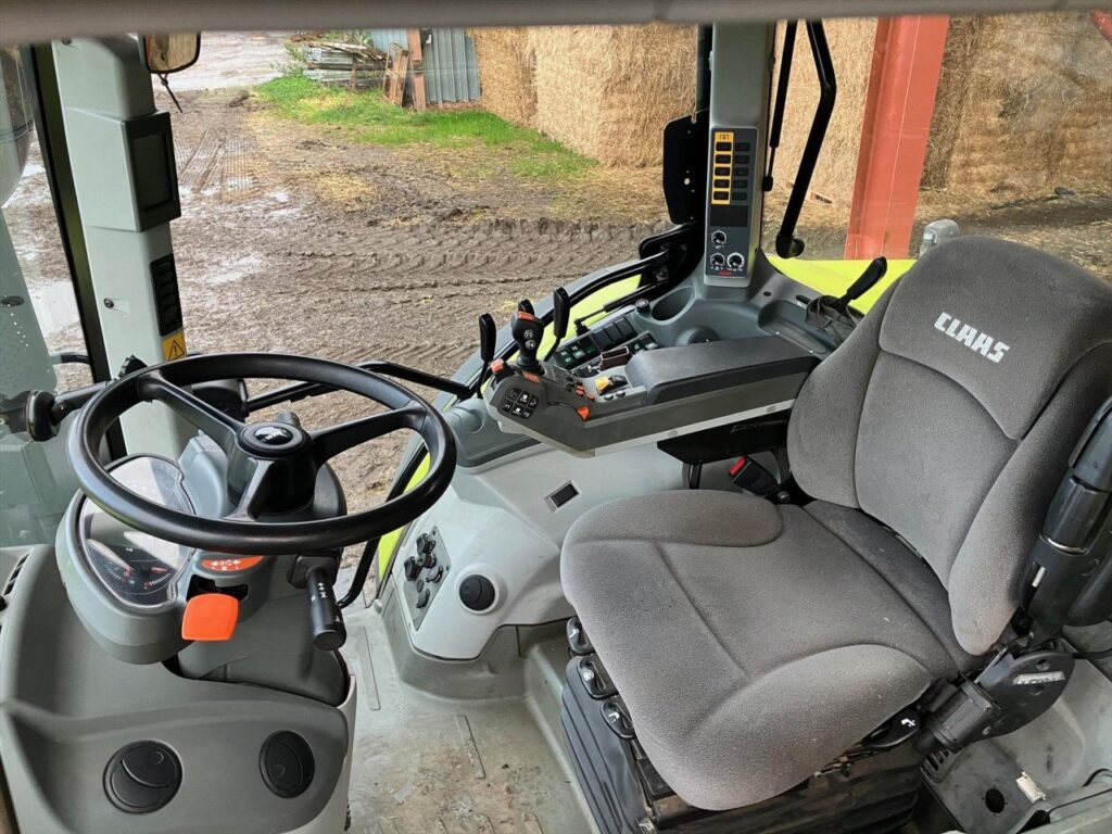 CLAAS USED ARION 610