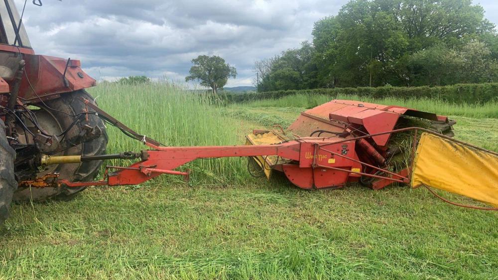 Taarup 307 auto swather