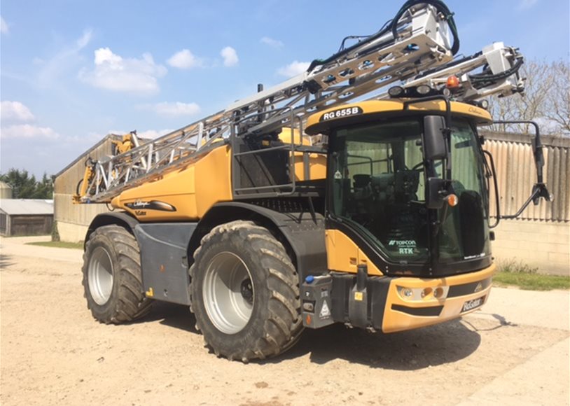 Challenger RG655B Rogator