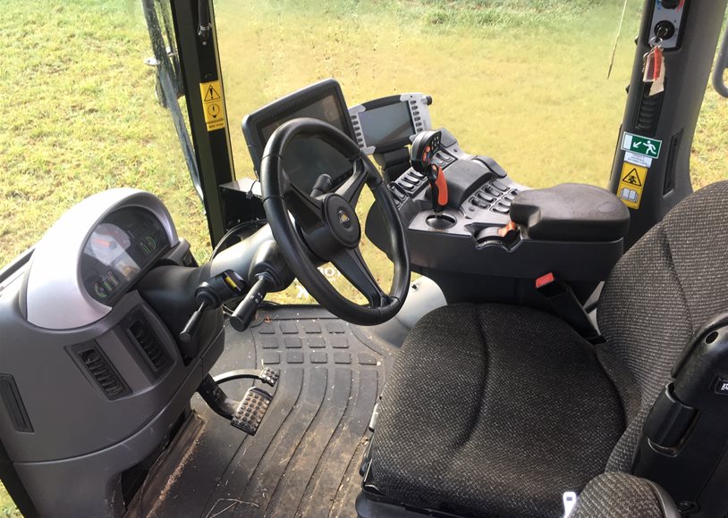 Challenger RG655B Rogator