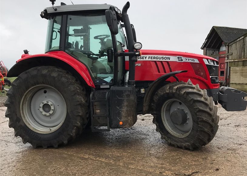 Massey Ferguson 7716SESD6 Tractor