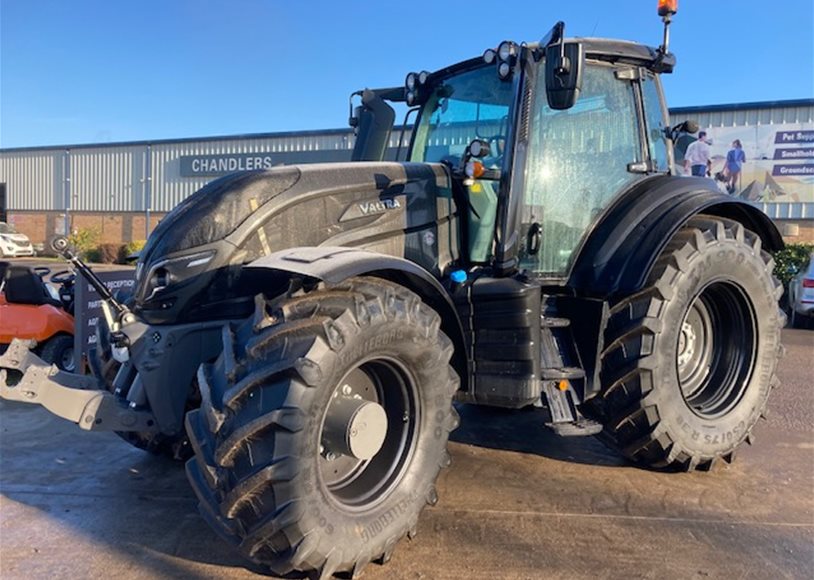 Valtra T234V ST Tractor