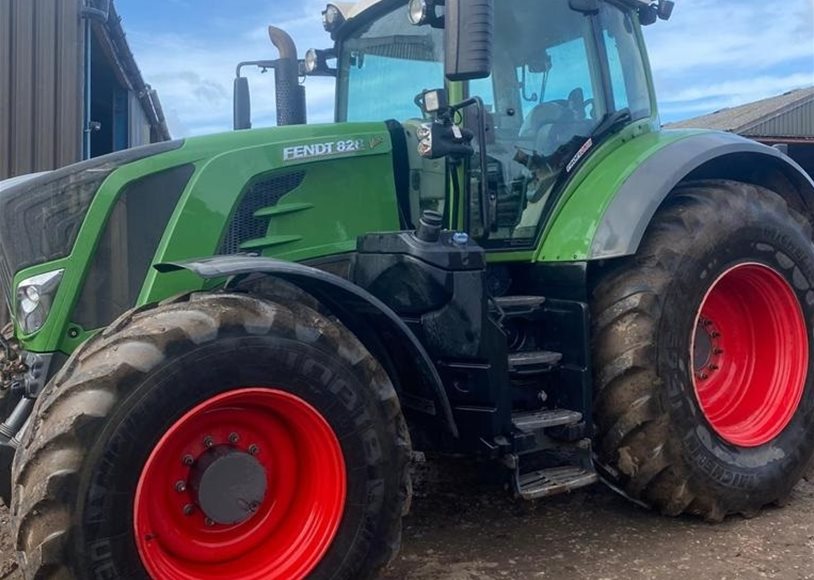 Fendt 828 Tractor