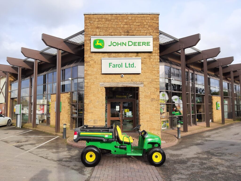 John Deere TX Turf Gator