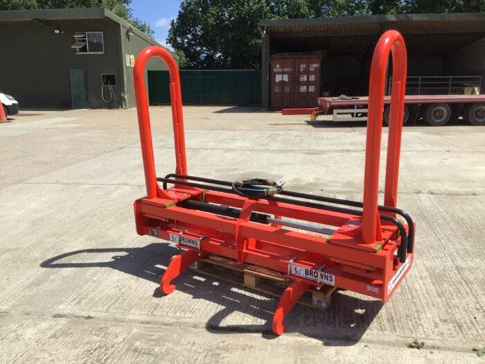 BROWNS UNIVERSAL BALE HANDLER