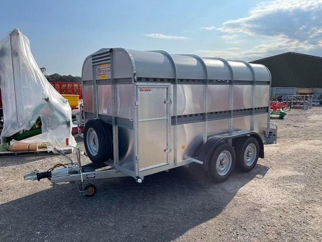 Bateson Livestock Trailer