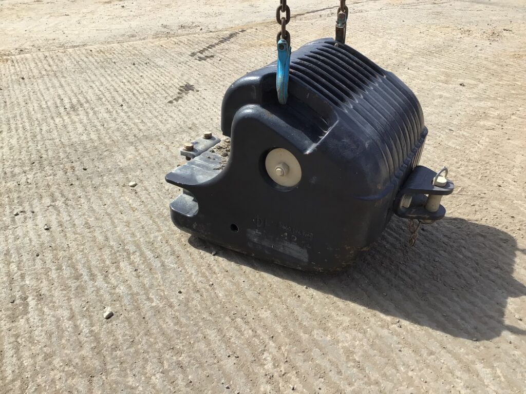 FRONT TRACTOR WEIGHTS