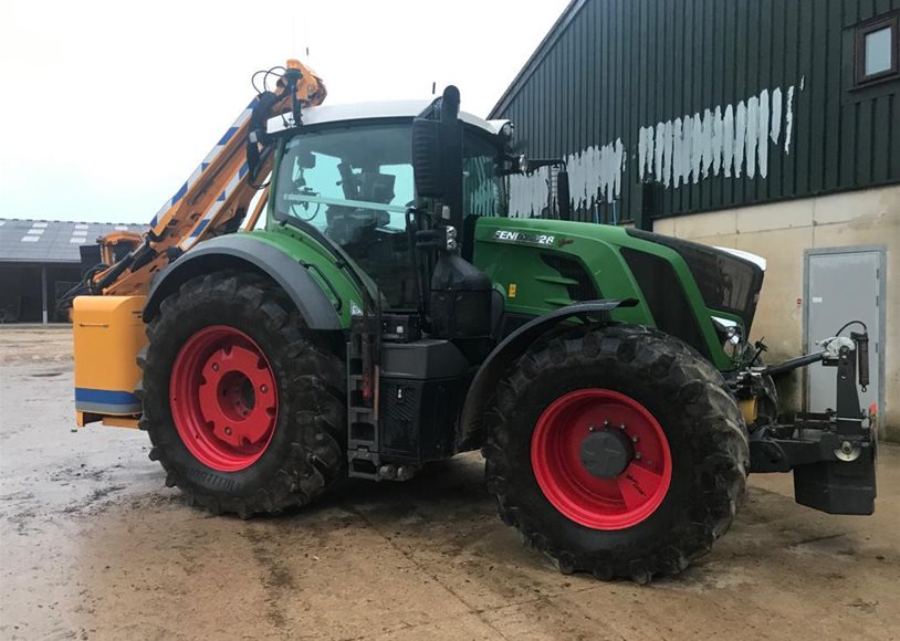 Fendt 828 Tractor