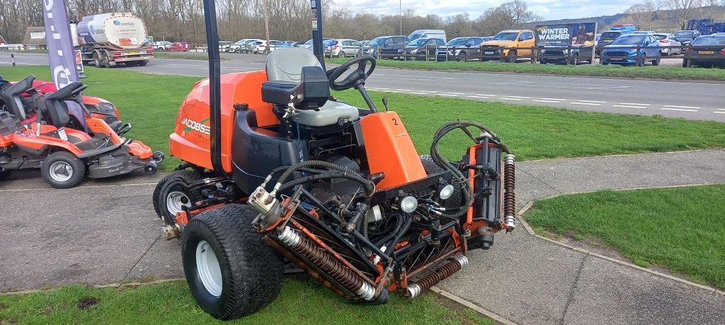 Jacobsen LF 570