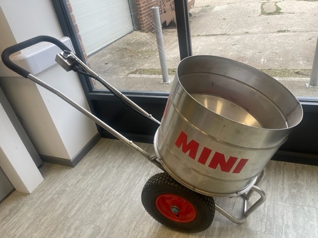 AG Mini Dispenser