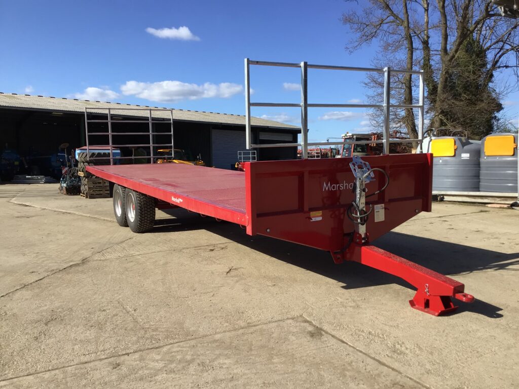 MARSHALL BC32 BALE TRAILER