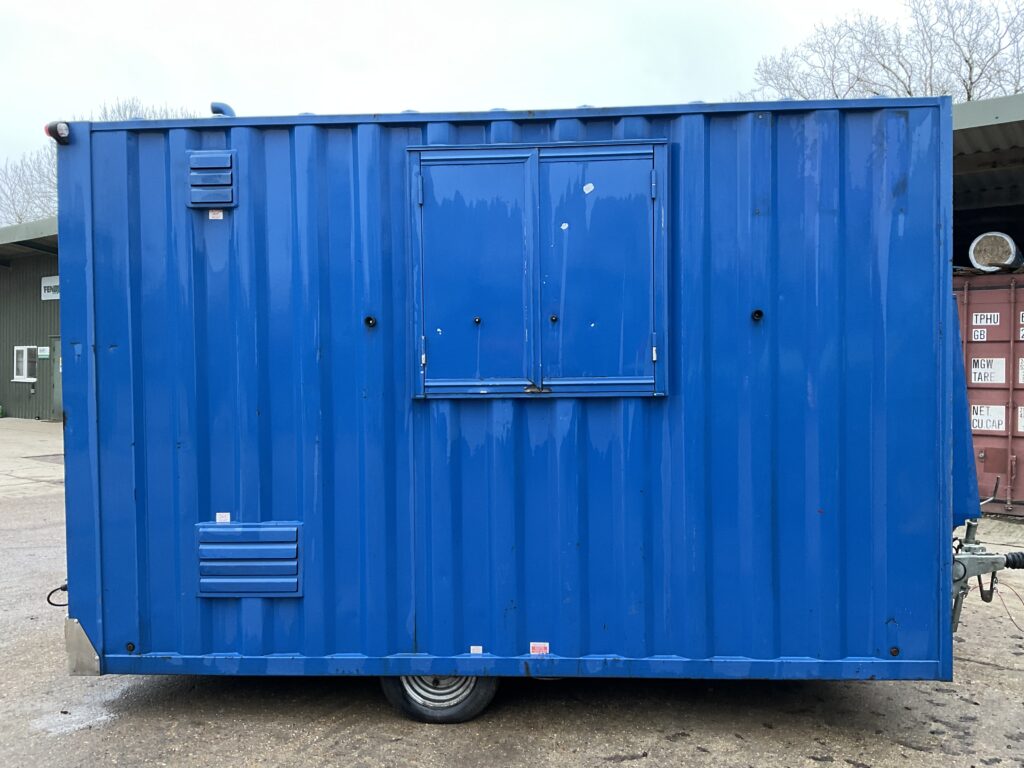 BOSS CABIN WELFARE UNIT