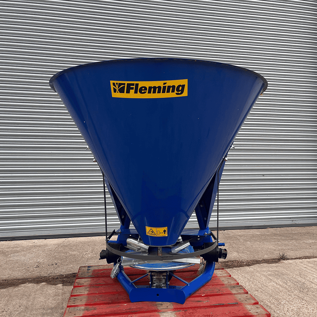 SINGLE DISC FLEMING FERTILISER SPREADER FSC300 – 315L CAPACITY