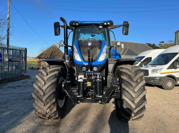 NEW HOLLAND T7.260