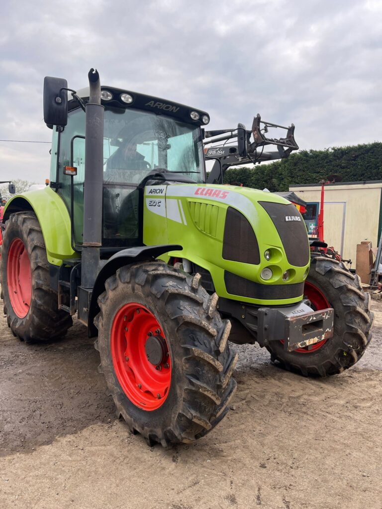CLAAS ARION 610C TRACTOR.