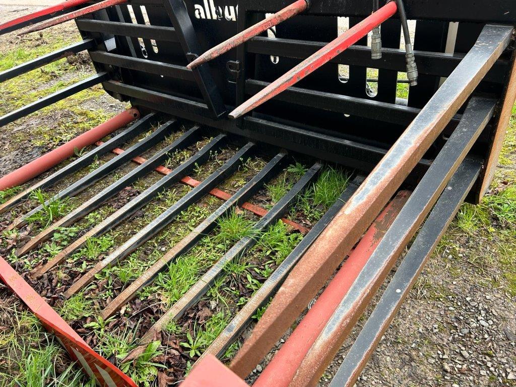 Albutt B914HX hydraulic folding silage fork