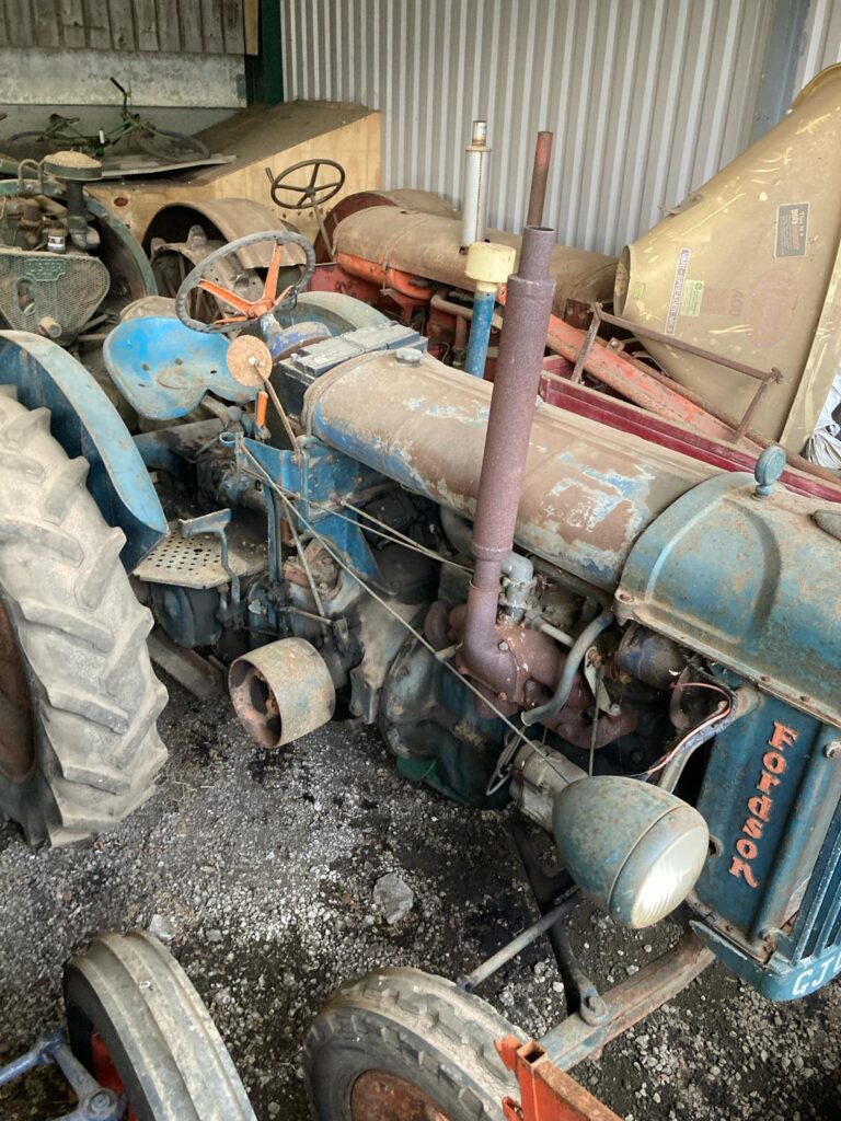 FORDSON E27N MAJOR TRACTOR