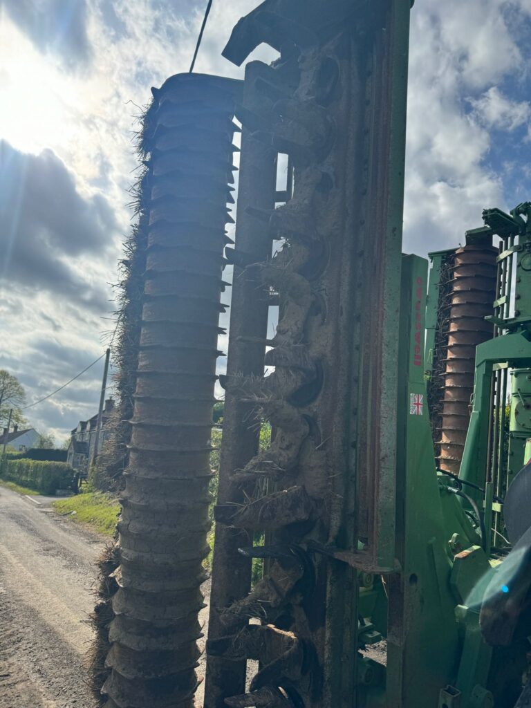 DOWDESWELL 6M POWER HARROW