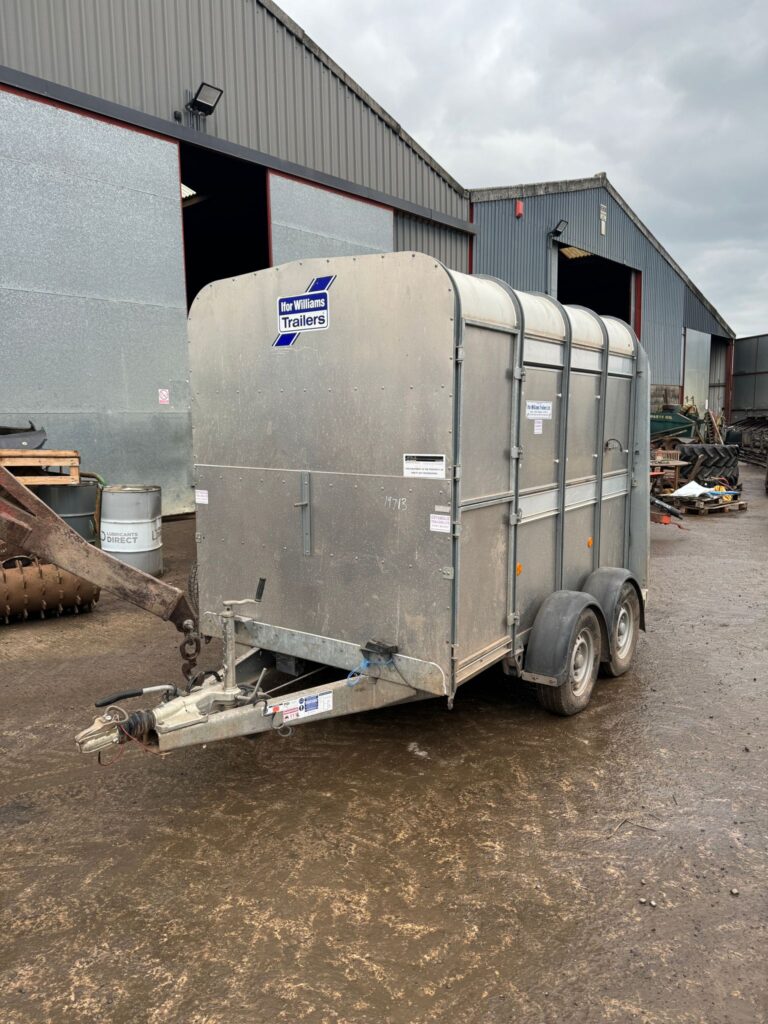 IFOR WILLIAMS CATTLE TRAILER