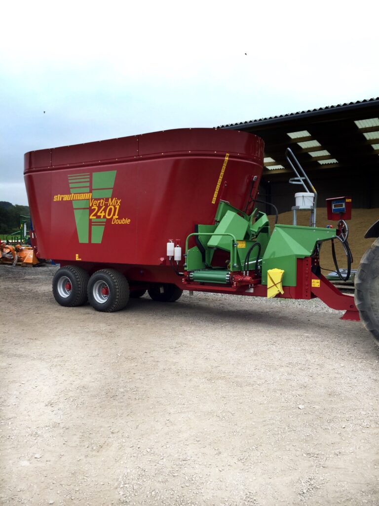 Strautmann Twin Auger Diet Feeders