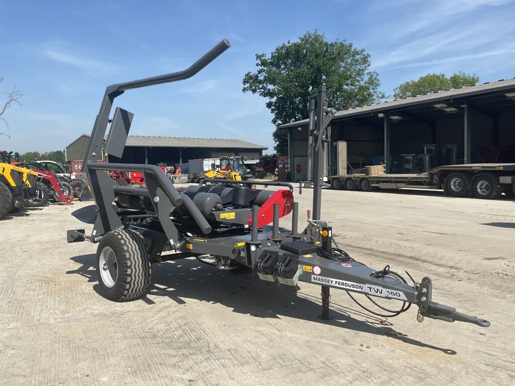 MASSEY FERGUSON 160 TW