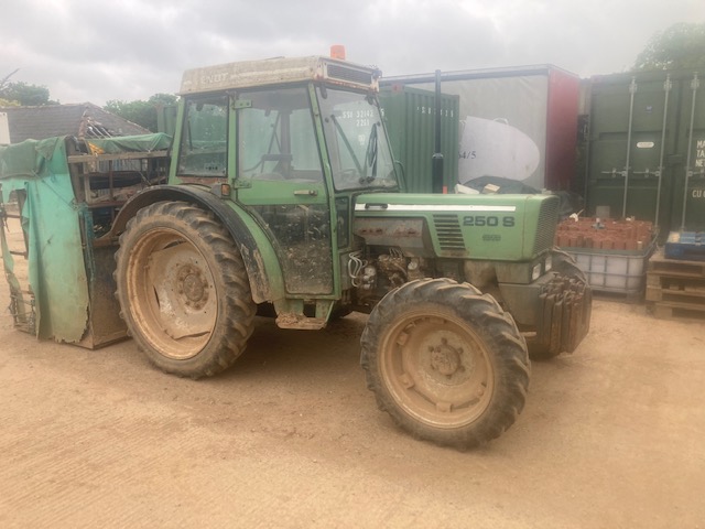 1985 Fendt 250s 8000 hours, good working order.