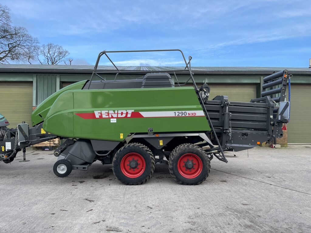 Fendt 1290 XD Square Baler