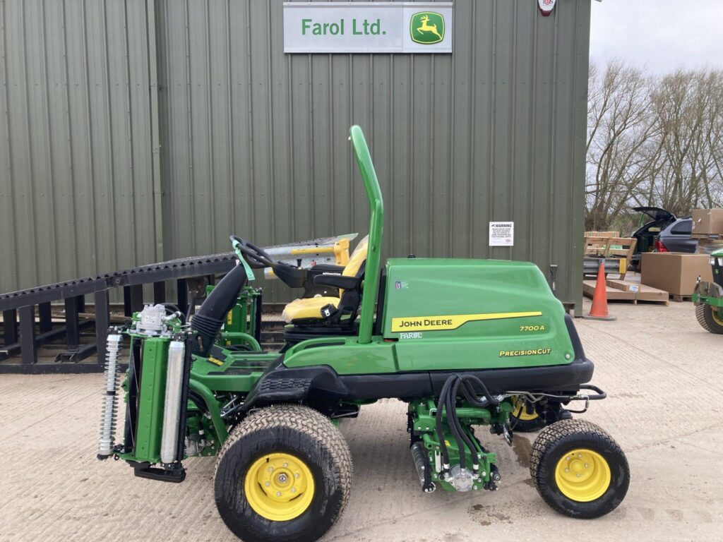 John Deere 7700A Fairway Mower