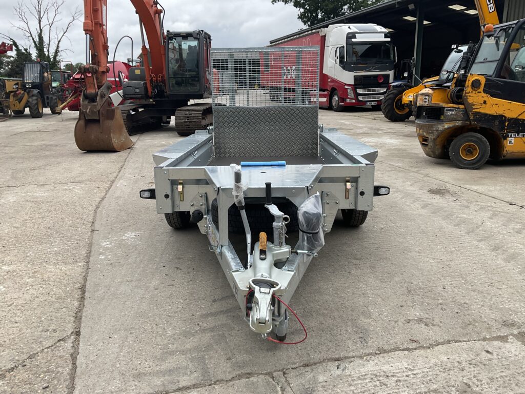 IFOR WILLIAMS GX84