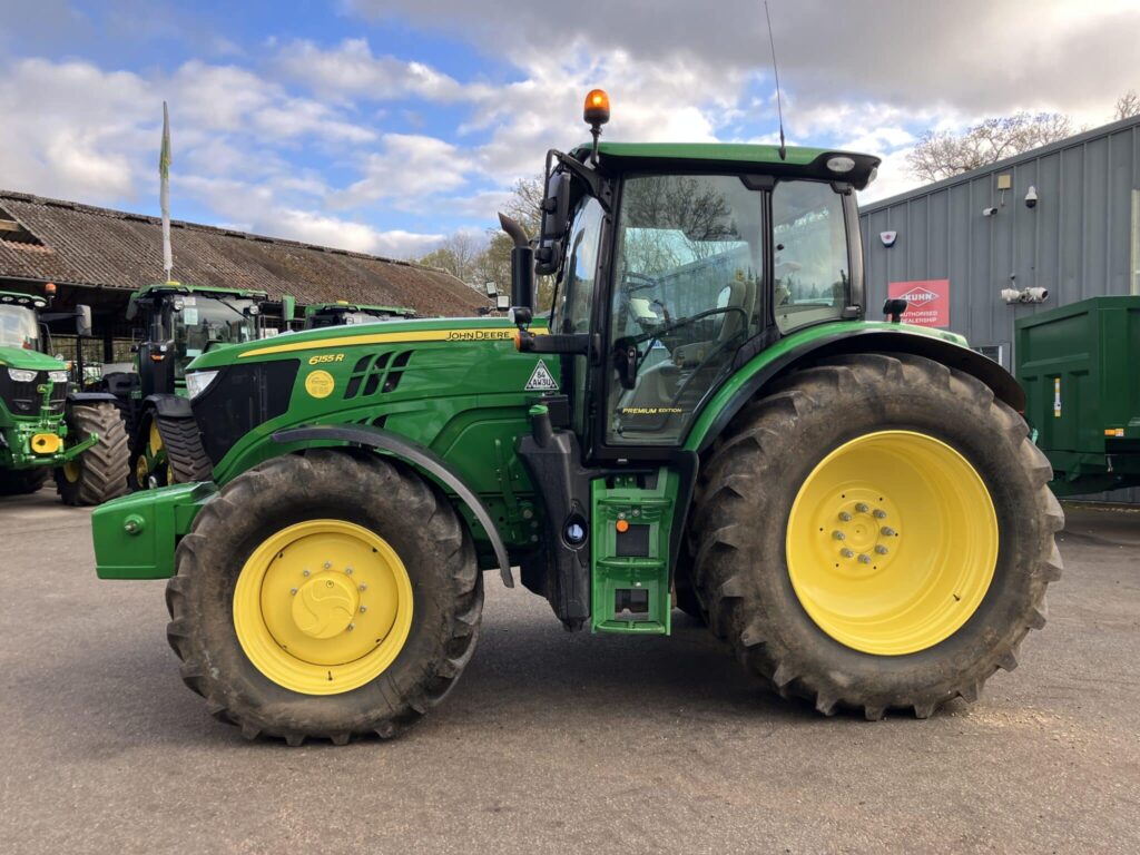 John Deere 6155R