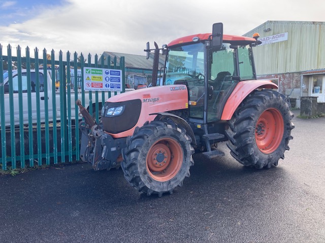 2008 Kubota M108 s C/W front links, 1800hrs.