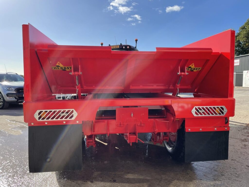 Herbst 16T Dump Loader