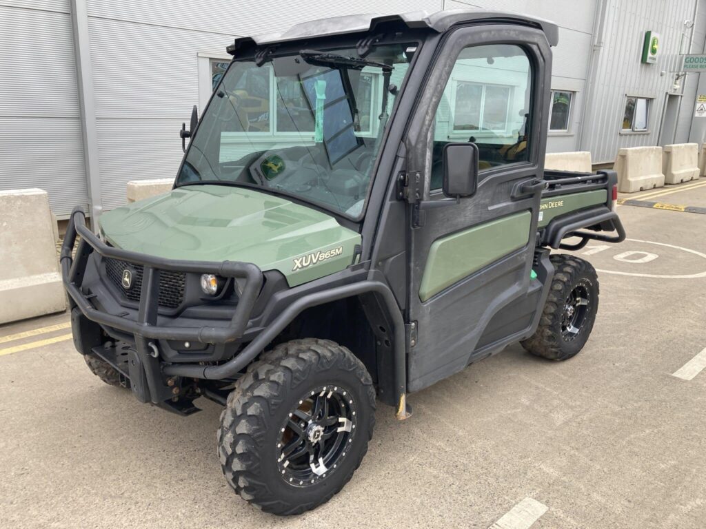 John Deere XUV865M Gator