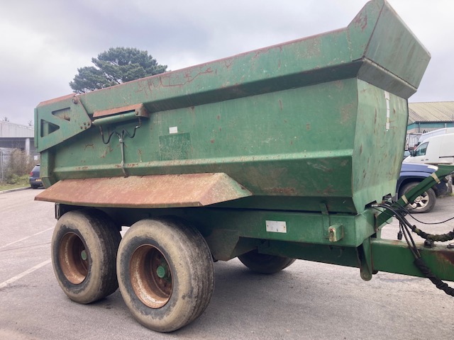 2010 Weeks 14ton dump trailer