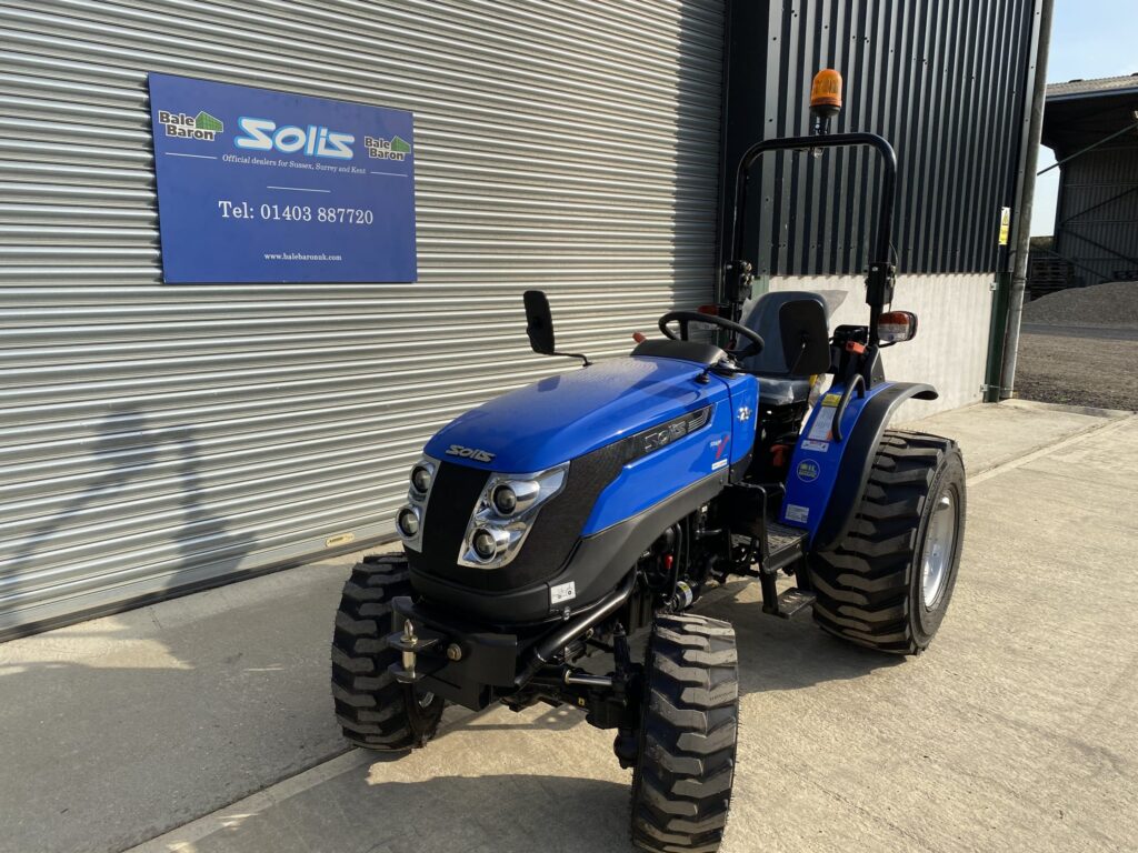 EX-DEMO SOLIS 26 COMPACT TRACTOR