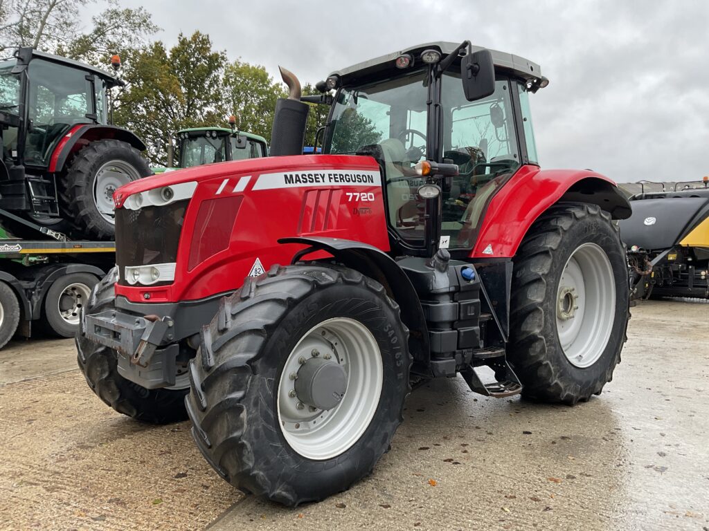 MASSEY FERGUSON 7720 DYNA-6