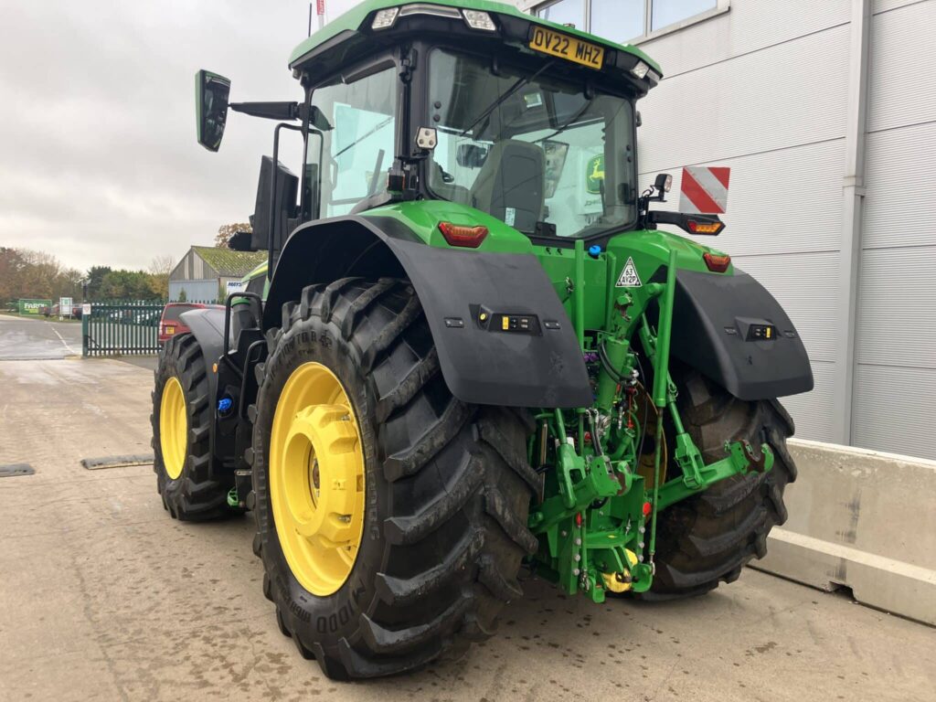 John Deere 7R 310