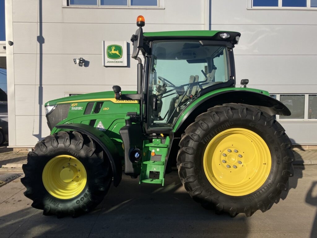 John Deere 6R 130